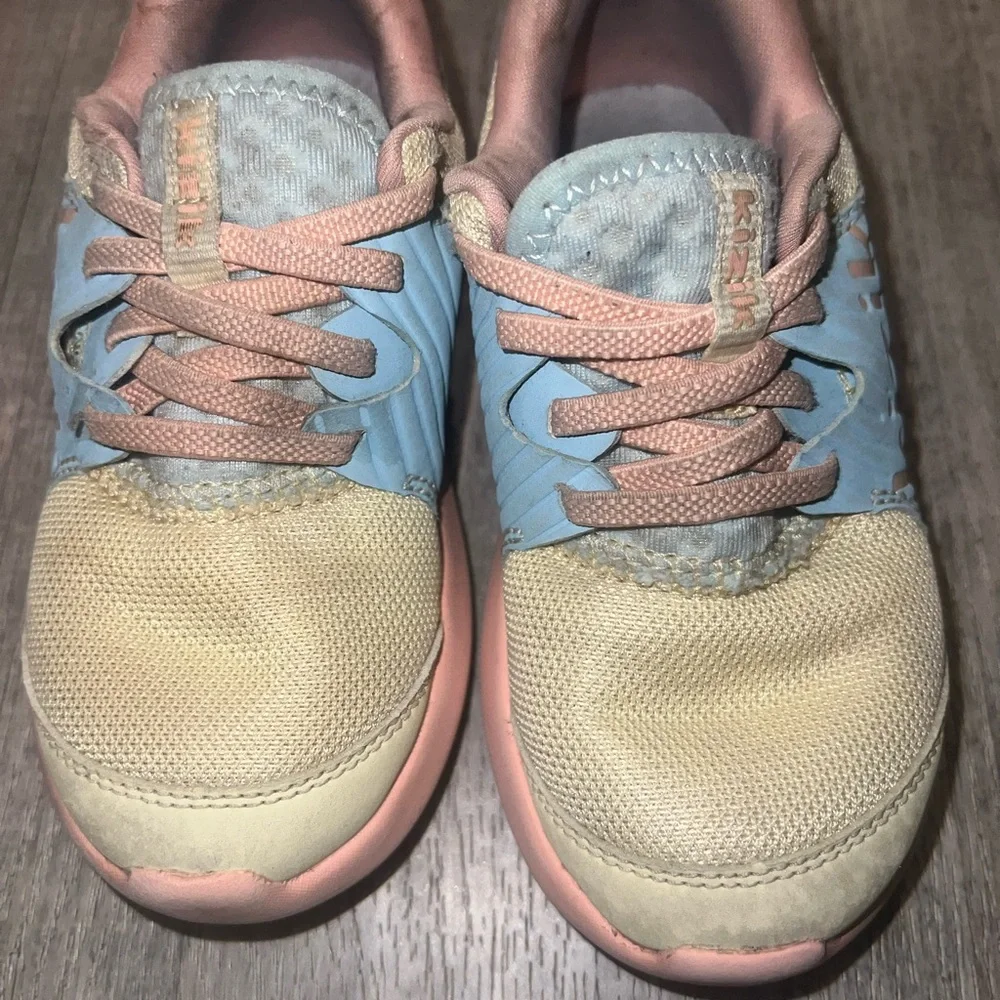 KIZIK - Pink Blue yellow Athletic Sneakers toddler girl SIZE 10